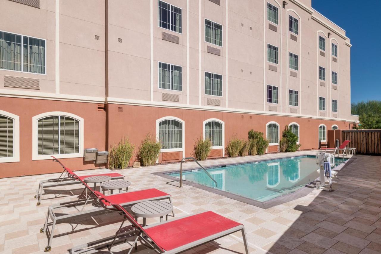 Towneplace Suites By Marriott Tucson Williams Centre Eksteriør billede
